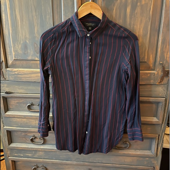 Pin stripe navy blouse - Picture 1 of 2